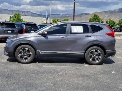 Used 2018 Honda CR-V Touring image 5