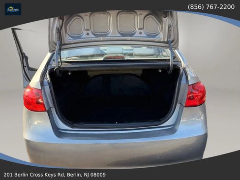 Used 2010 Hyundai Elantra GLS FWD image 32