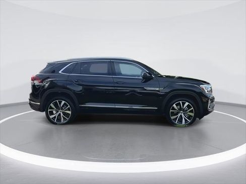 New 2026 Volkswagen Atlas Cross Sport SEL Premium R-Line AWD/4WD image 9