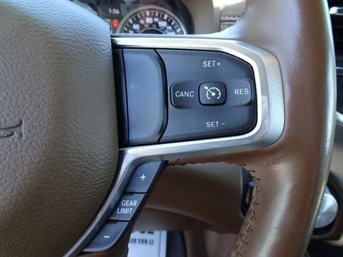 Used 2020 RAM 1500 Laramie AWD/4WD image 27