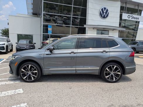 Used 2022 Volkswagen Tiguan SEL R-Line AWD/4WD image 3