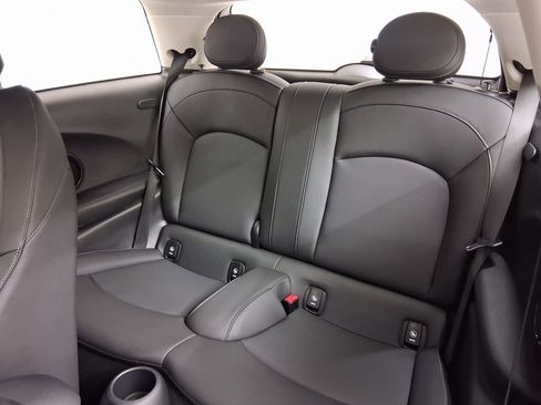 Certified 2024 MINI Cooper S FWD image 30