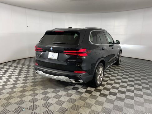 Certified 2024 BMW X5 xDrive40i w/ Premium Package image 40