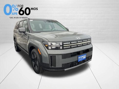 New 2026 Hyundai Santa Fe SE image 2