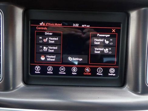 Used 2021 Dodge Charger SXT w/ Leather Interior Group image 17