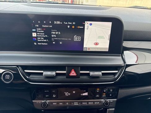 Used 2024 Kia Seltos S image 16