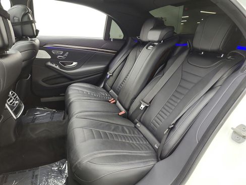 Used 2020 Mercedes-Benz S 560 Sedan image 15