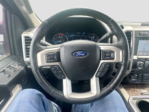 Used 2018 Ford F250 Lariat w/ Lariat Ultimate Package AWD/4WD image 11
