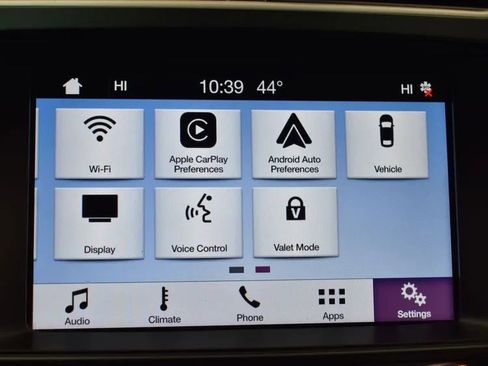 Used 2017 Ford Explorer XLT w/ Equipment Group 202A image 32