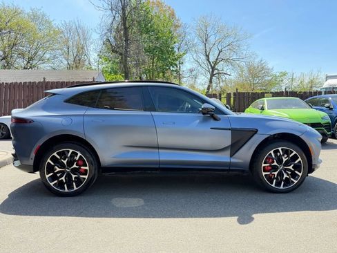 Used 2021 Aston Martin DBX AWD/4WD image 5