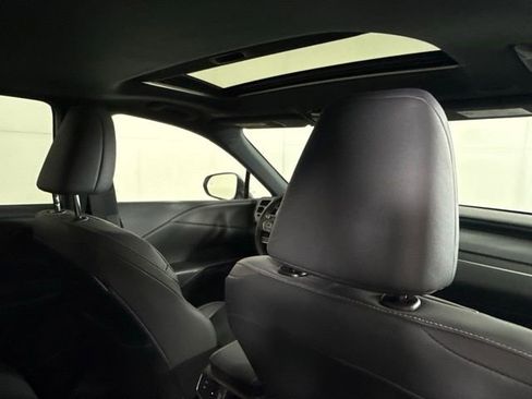 Used 2024 Lexus RX 350 Premium w/ Accessory Package (Z1) image 29