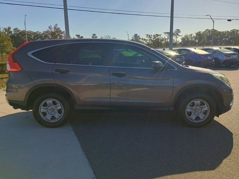Used 2015 Honda CR-V LX image 4