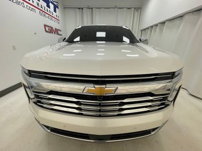 Used 2025 Chevrolet Tahoe Premier w/ Sun And Tow Package