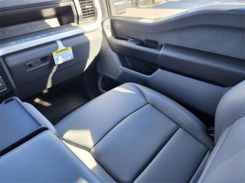 New 2025 Ford F350 XL w/ XL Chrome Package image 14