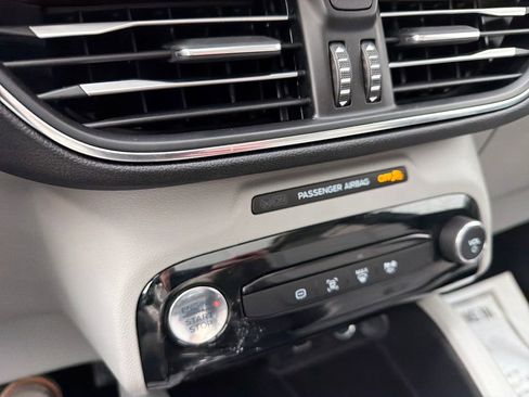 Used 2025 Ford Escape Platinum image 47