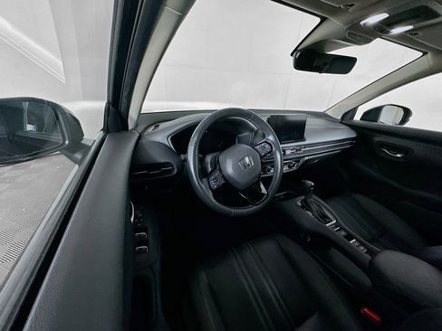 Used 2023 Honda HR-V EX-L image 16