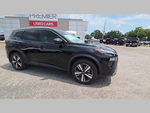 Used 2024 Nissan Rogue SL w/ SL Premium Package FWD image 38
