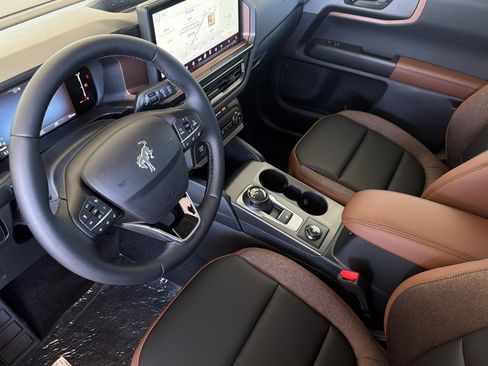 New 2026 Ford Bronco Sport Outer Banks w/ Outer Banks Tech Package+ AWD/4WD image 10