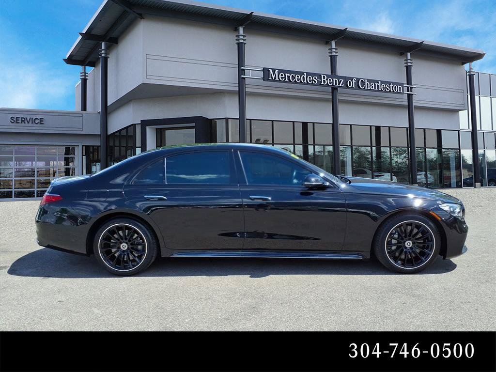 Used 2023 Mercedes-Benz S 500 4MATIC image 2