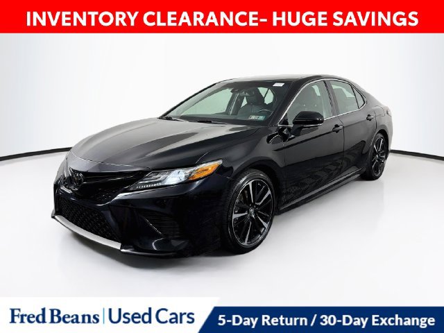 Used 2018 Toyota Camry XSE w/ Audio Package FWD image 3