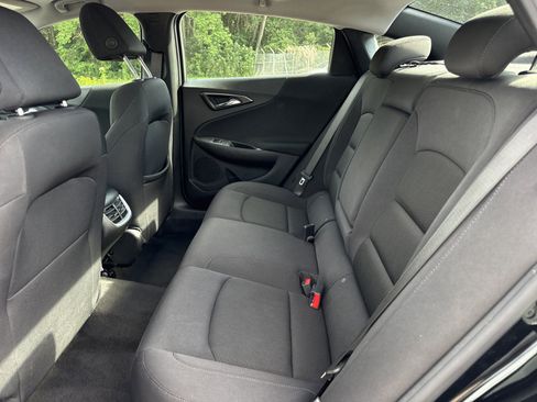 Used 2024 Chevrolet Malibu LT FWD image 13