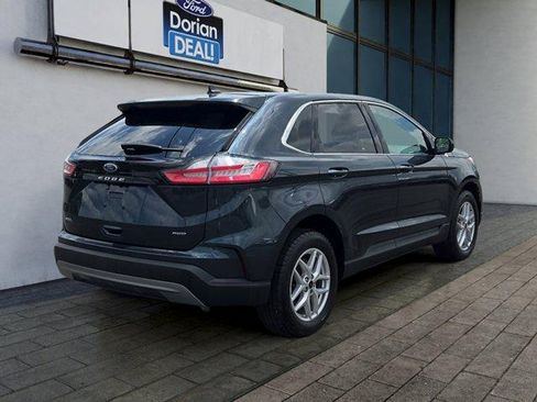Certified 2023 Ford Edge SEL w/ Convenience Package AWD/4WD image 3