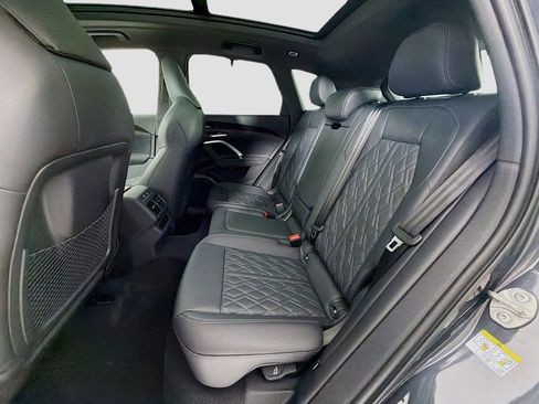 New 2025 Audi SQ5 Premium Plus image 26
