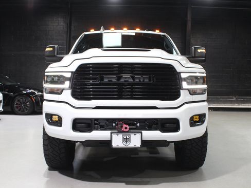 Used 2024 RAM 2500 Laramie w/ Night Edition AWD/4WD image 11
