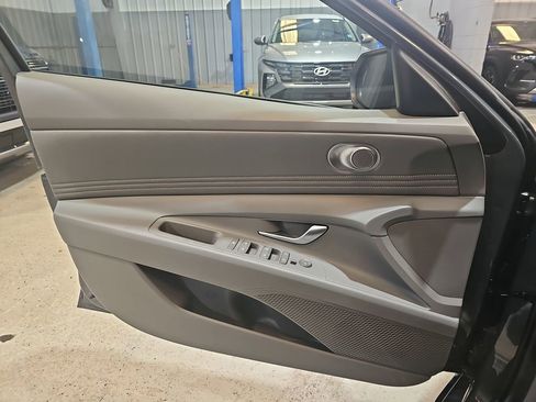 New 2026 Hyundai Elantra Sport FWD image 28