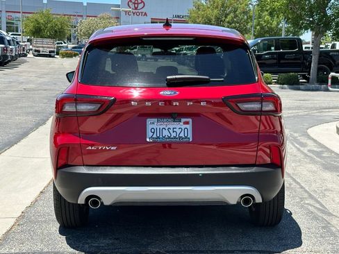 Used 2025 Ford Escape Active FWD image 6