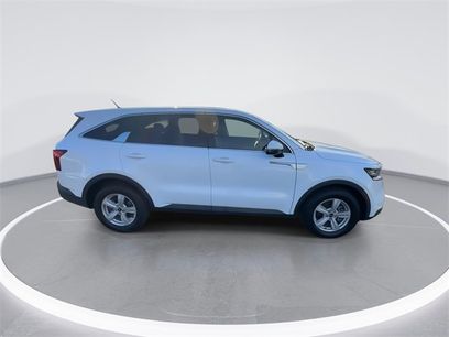 Used 2022 Kia Sorento LX