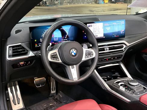 Used 2024 BMW M440i Convertible w/ Premium Package RWD image 17