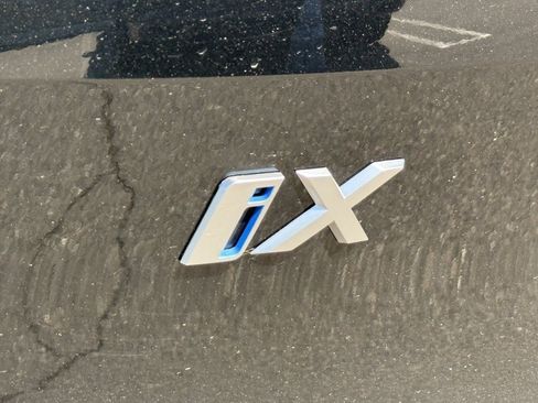 Used 2025 BMW iX xDrive50 w/ Premium Package image 13