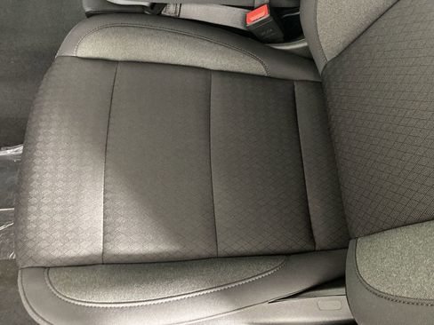 New 2026 GMC Sierra 1500 SLE image 21