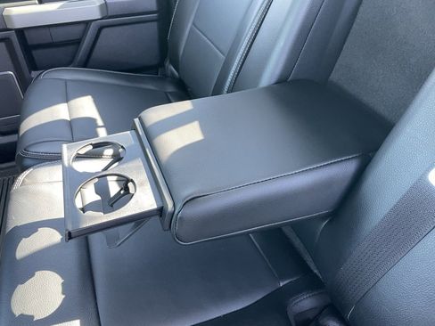 Used 2017 Ford F250 Lariat w/ Chrome Package image 58