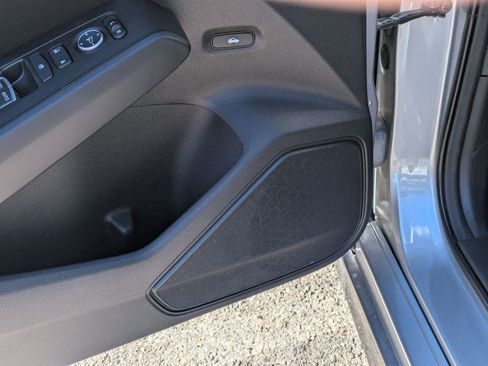 Used 2022 Honda Civic Sport image 16