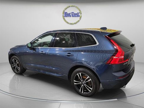 Used 2018 Volvo XC60 T6 Momentum w/ Convenience Package AWD/4WD image 4