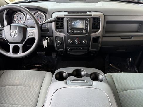 Used 2018 RAM 2500 Tradesman w/ Chrome Appearance Group AWD/4WD image 12