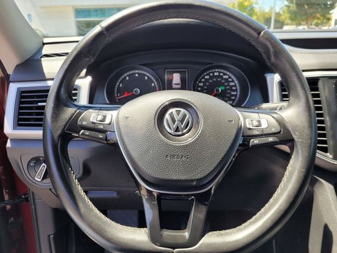 Used 2018 Volkswagen Atlas SE FWD image 34