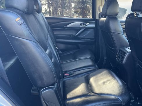 Used 2018 MAZDA CX-9 Touring image 27