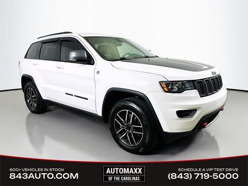 Used 2021 Jeep Grand Cherokee Trailhawk image 1