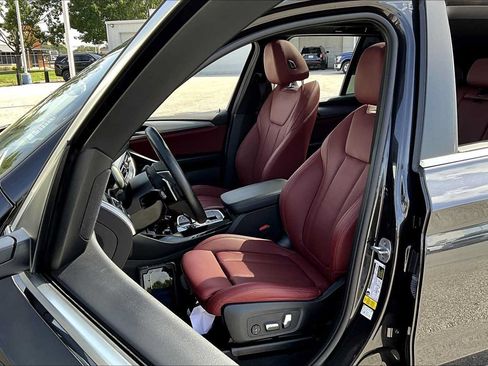 Used 2024 BMW X3 sDrive30i w/ Premium Package RWD image 7