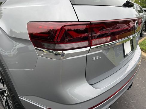 New 2026 Volkswagen Atlas SEL Premium R-Line AWD/4WD image 12
