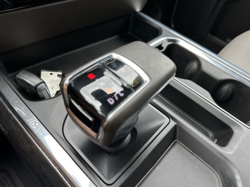 Certified 2023 Chevrolet Silverado 1500 LTZ AWD/4WD image 31
