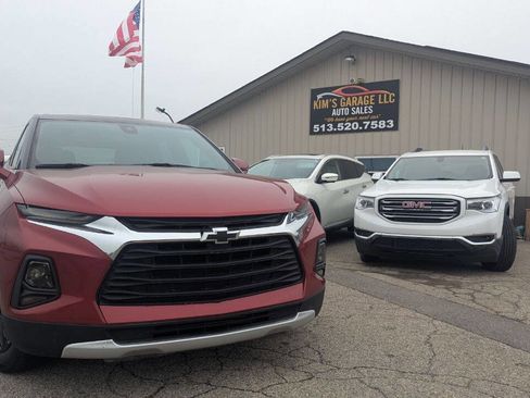 Used 2022 Chevrolet Blazer LT image 2