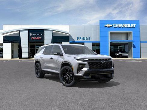 New 2026 Chevrolet Traverse RS w/ LPO, Floor Liner Package FWD image 39
