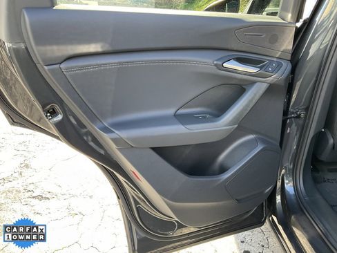 Used 2025 Audi Q6 e-tron Premium w/ Convenience Package image 33