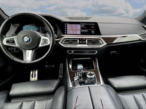 Used 2020 BMW X5 sDrive40i w/ M Sport Package RWD image 7