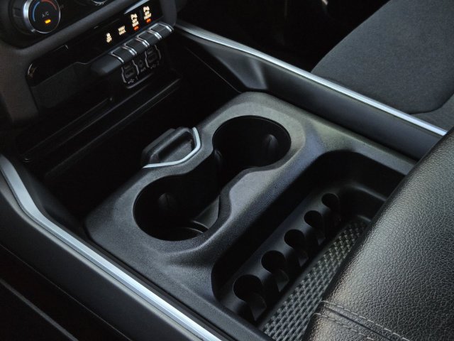 Used 2023 RAM 1500 Big Horn AWD/4WD image 24