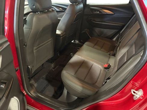 Used 2021 Chevrolet TrailBlazer RS w/ Convenience Package image 10